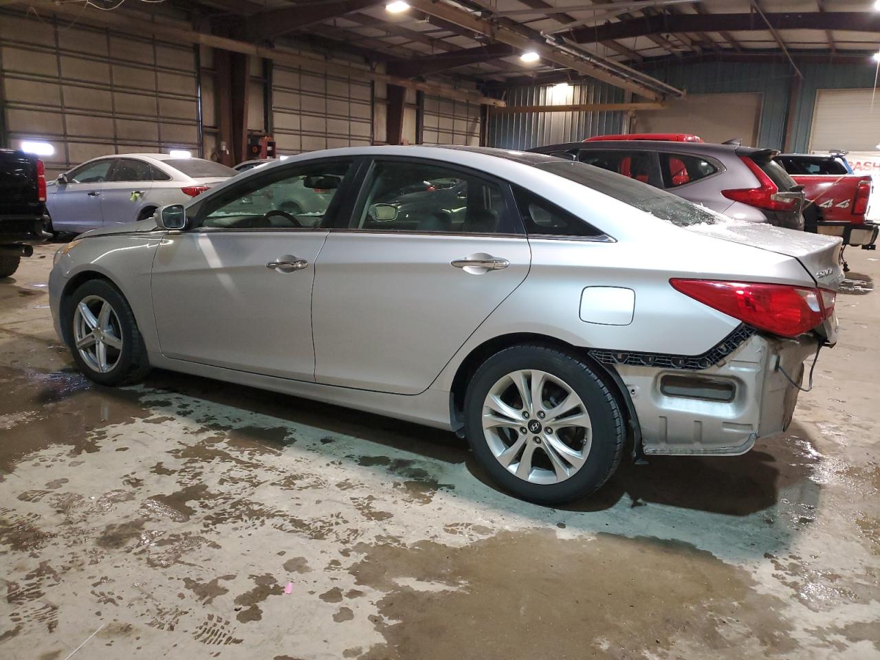 2013 Hyundai Sonata - Image 2