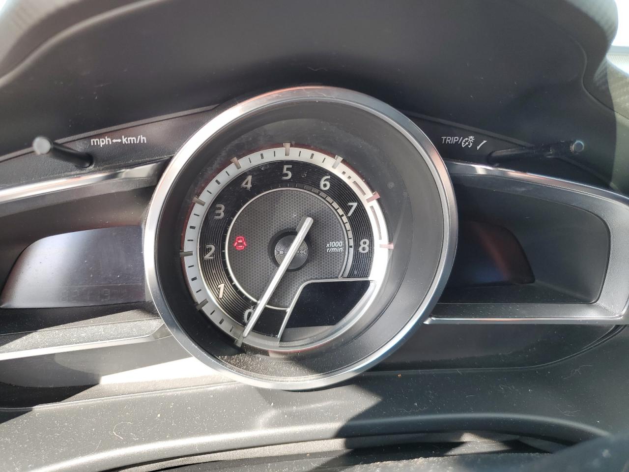 2015 Mazda 3 - Image 9