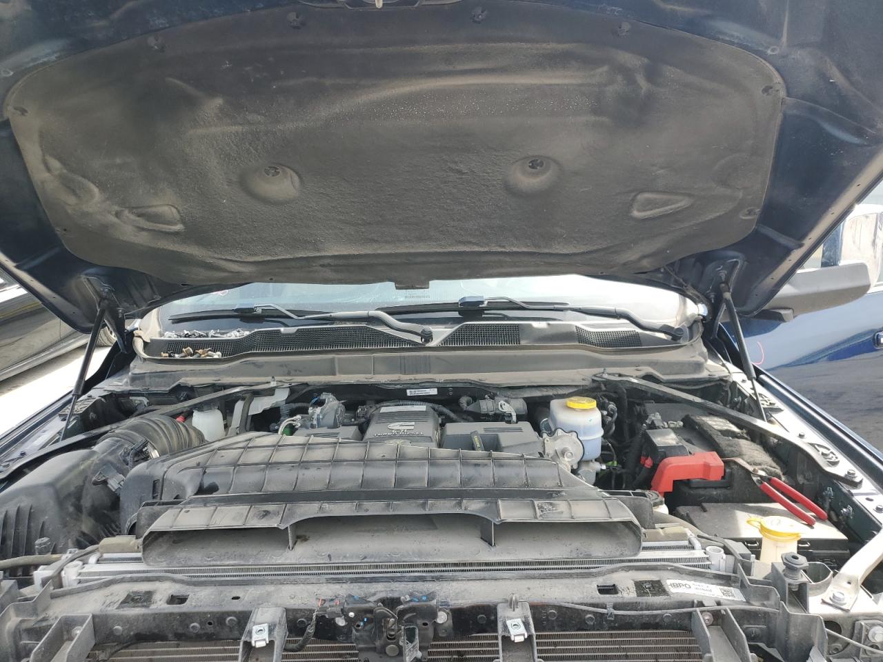 2022 RAM 3500 - Image 11