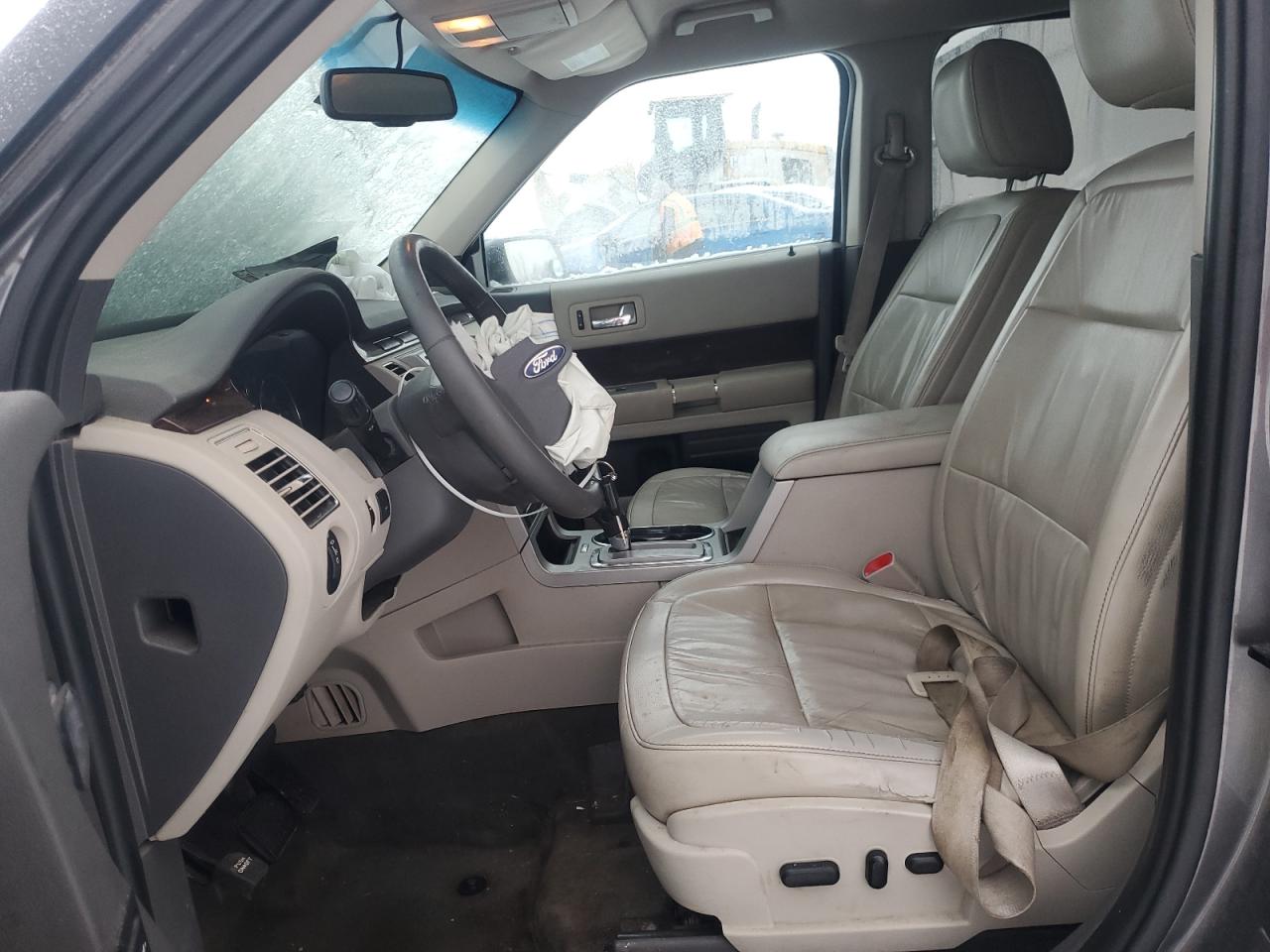 2010 Ford Flex - Image 7