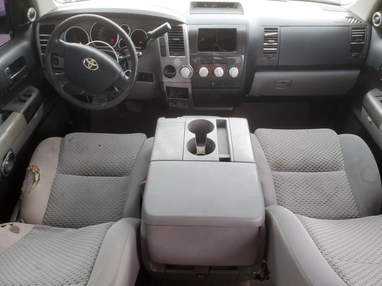 2011 Toyota Tundra - Image 8