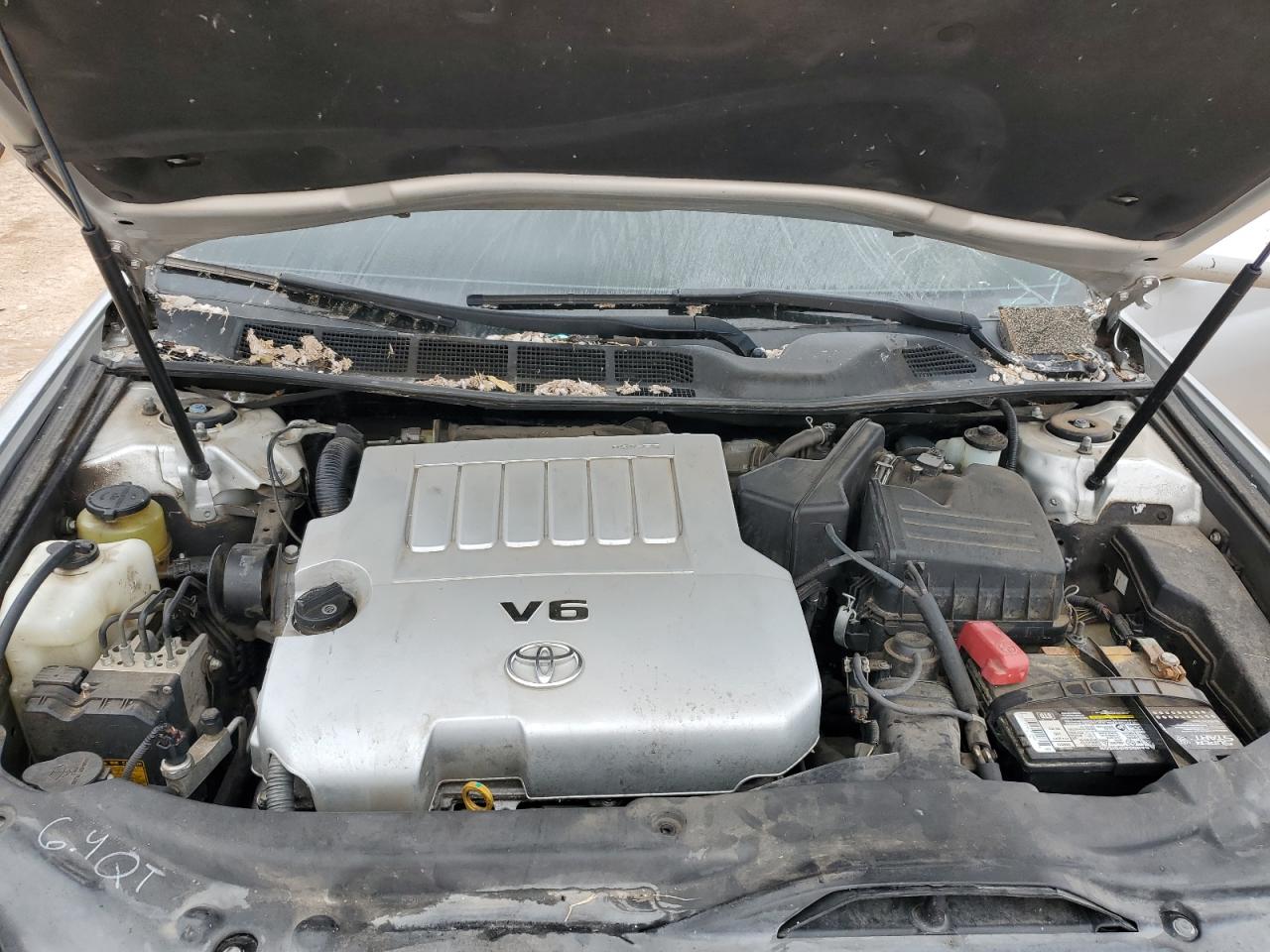 2010 Toyota Avalon - Image 11
