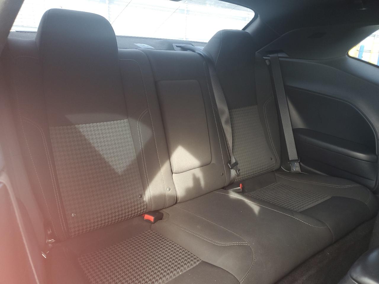 2018 Dodge Challenger - Image 10