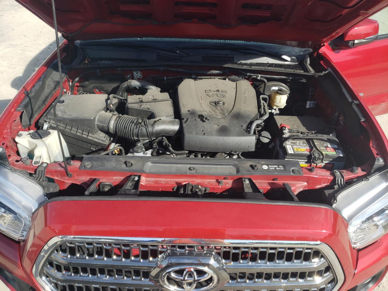 2017 Toyota Tacoma - Image 11