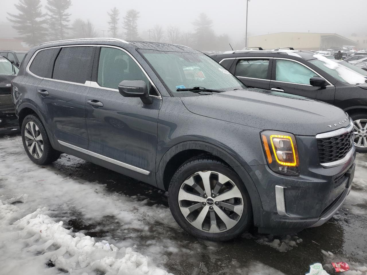 2022 Kia Telluride - Image 4