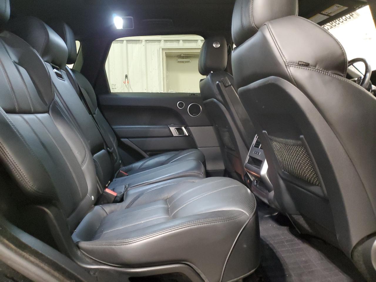 2017 Land Rover Range Rover - Image 12