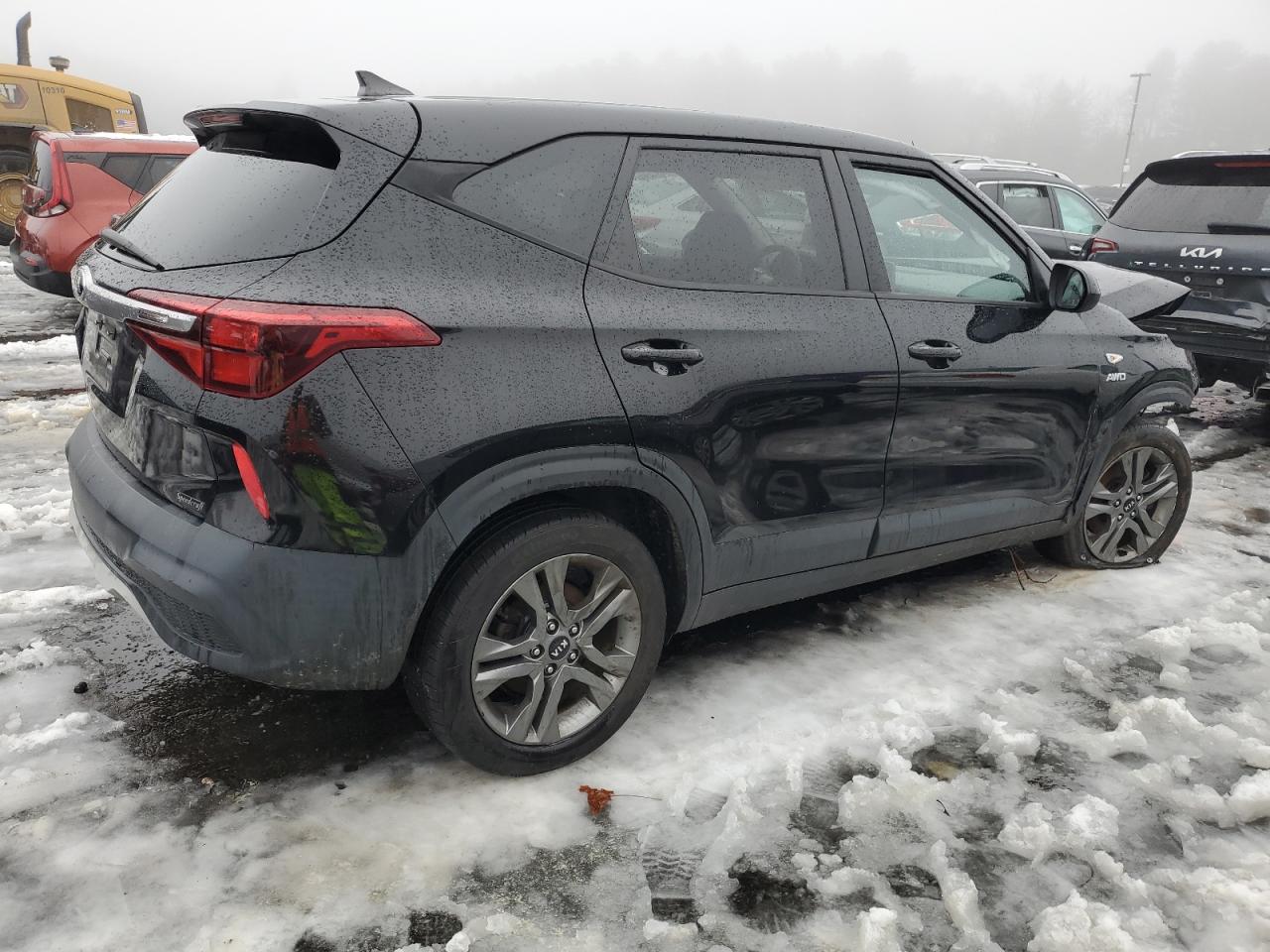 2021 Kia Seltos - Image 3
