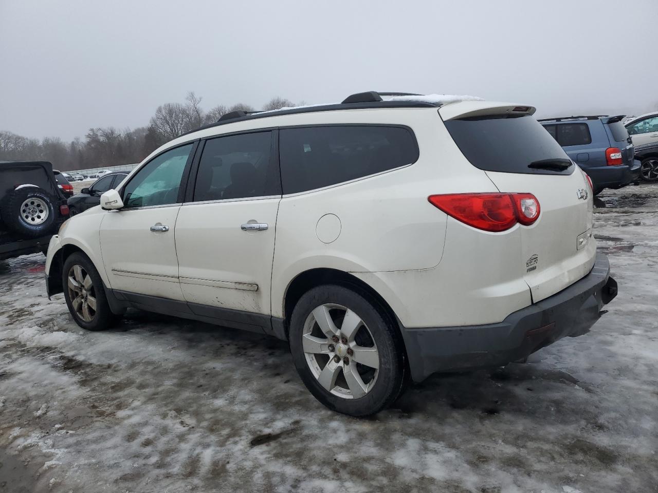 2012 Chevrolet Traverse - Image 2