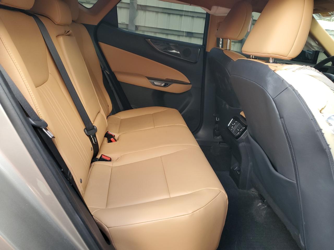 2022 Lexus NX - Image 11