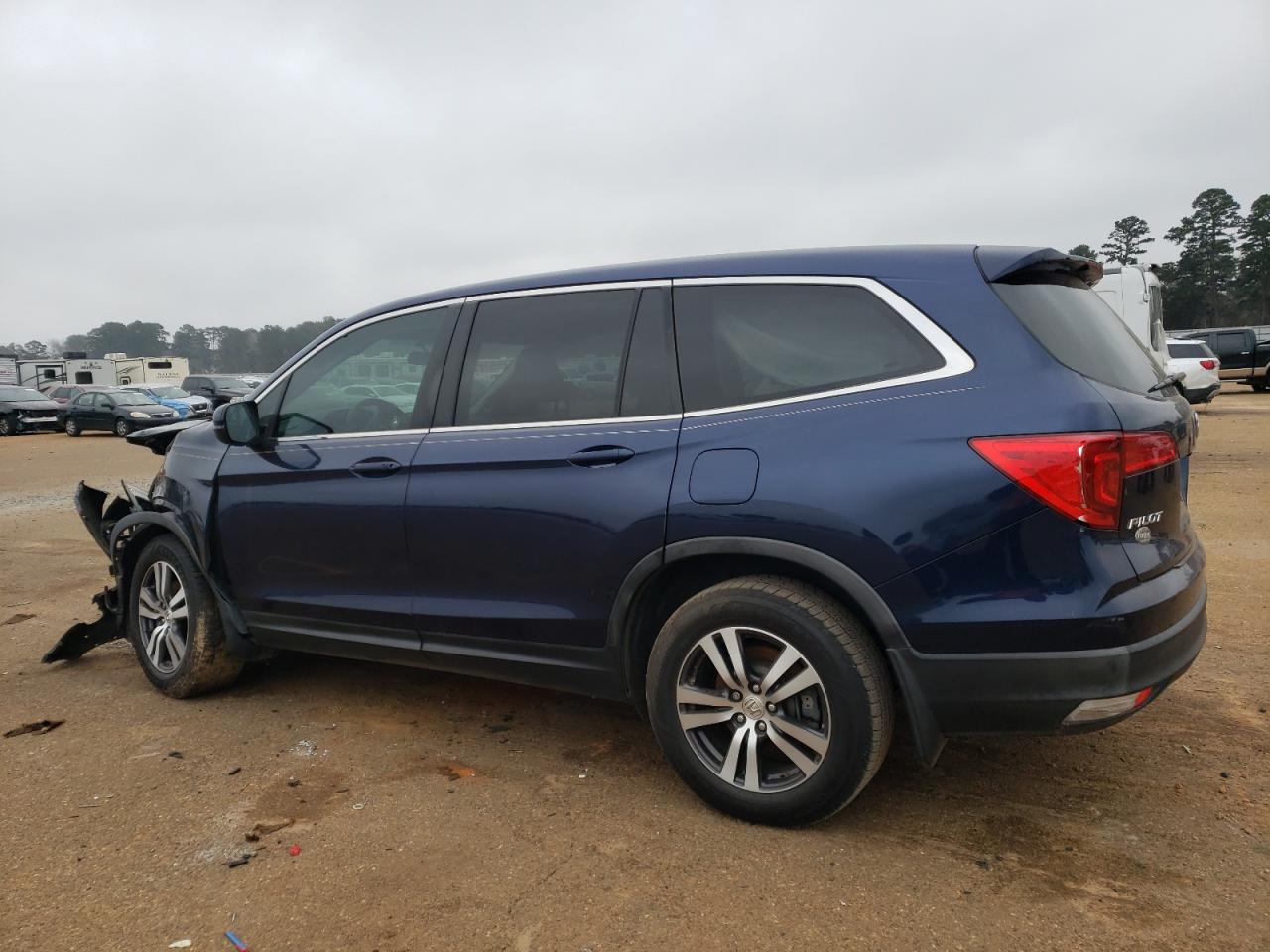 2016 Honda Pilot - Image 2