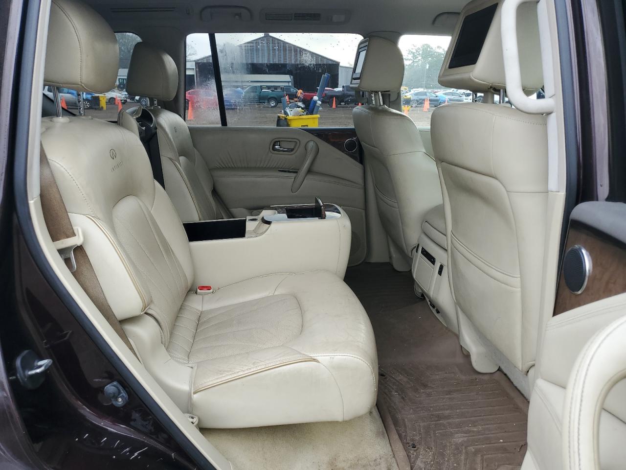 2013 Infiniti QX56 - Image 11