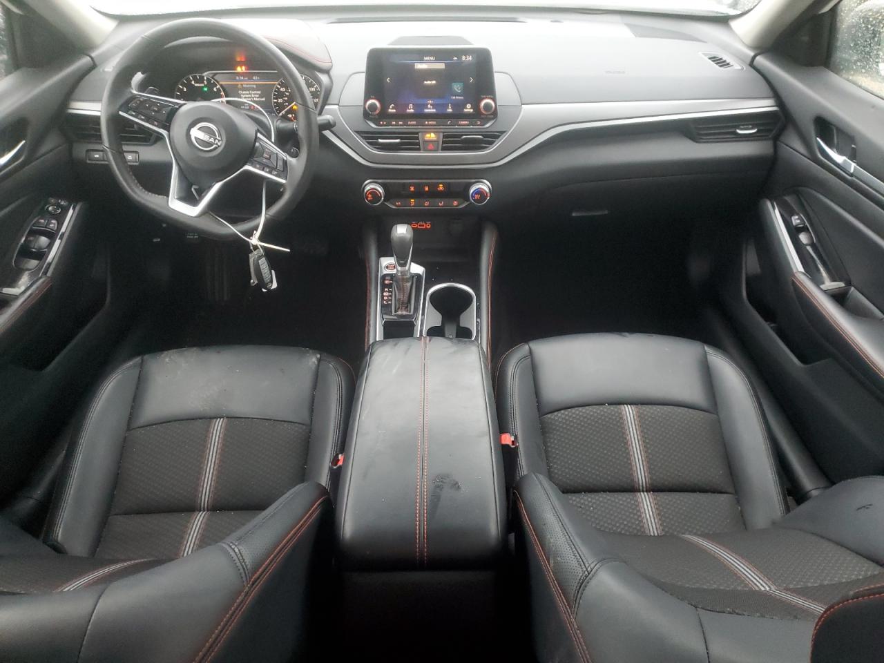 2024 Nissan Altima - Image 8