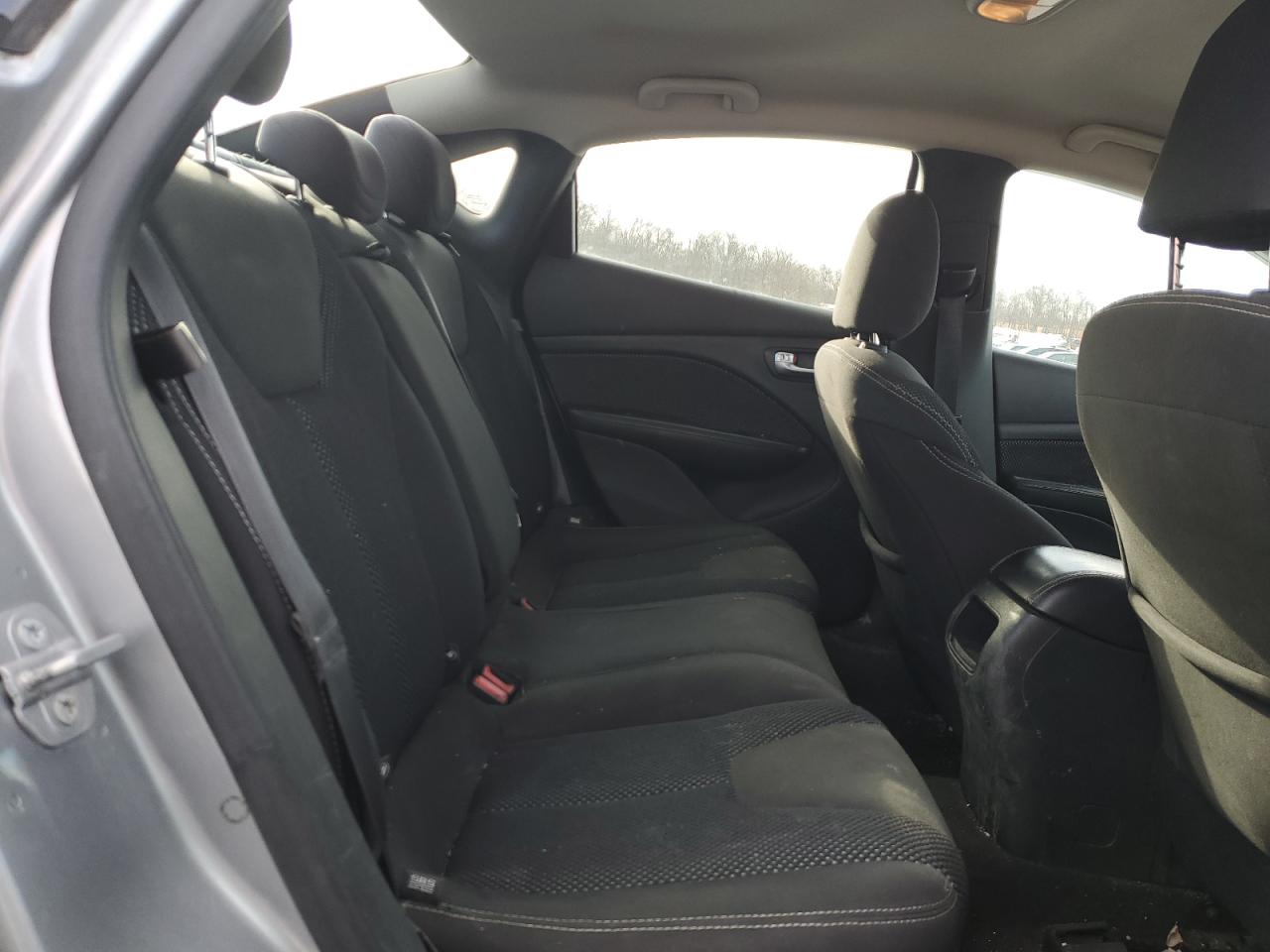 2015 Dodge Dart - Image 11