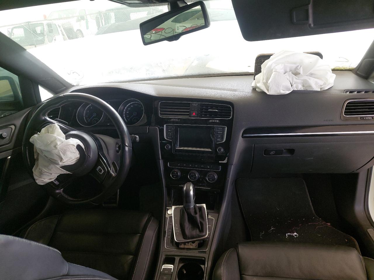 WVWGR2AU9GW001222 - 2016 Volkswagen Golf - #undefined