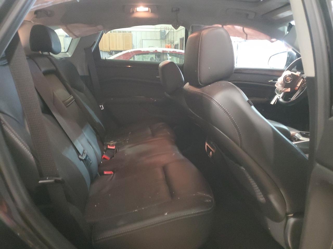 2015 Cadillac SRX - Image 11