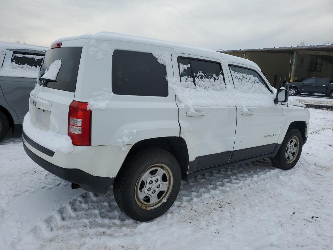 2014 Jeep Liberty (Patriot) - Image 3