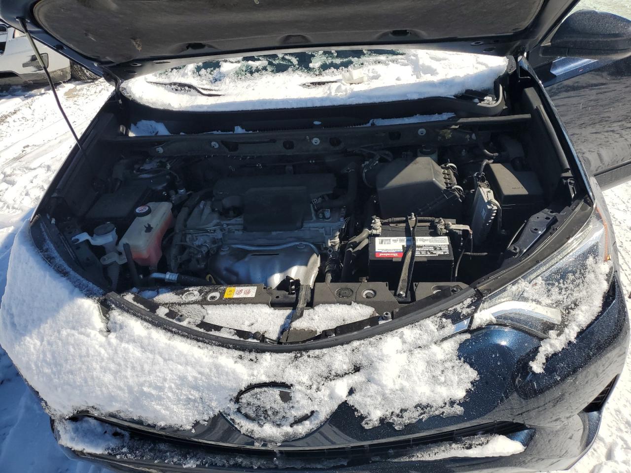 2018 Toyota RAV 4 - Image 12