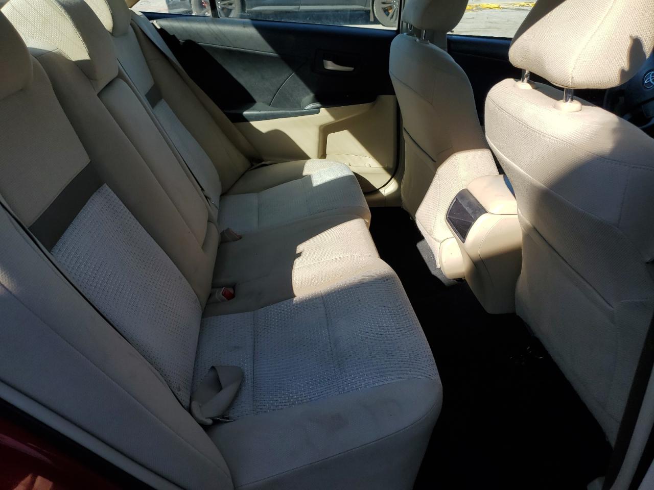2012 Toyota Camry - Image 10