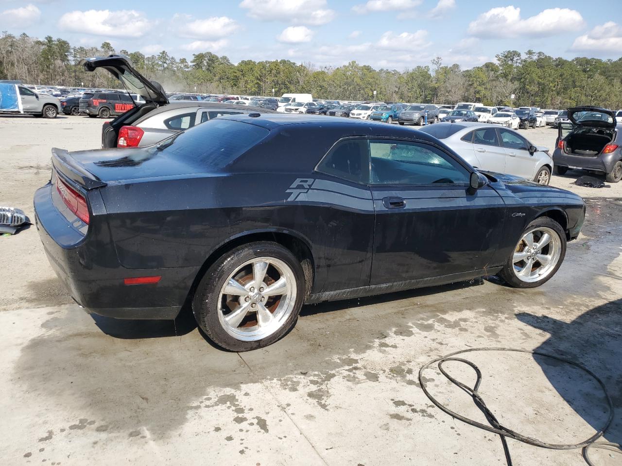 2010 Dodge Challenger - Image 3