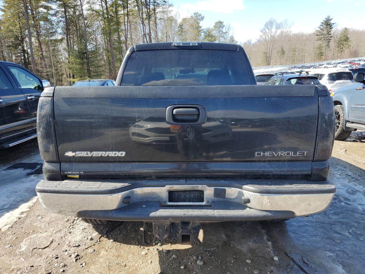 2004 Chevrolet Silverado - Image 6