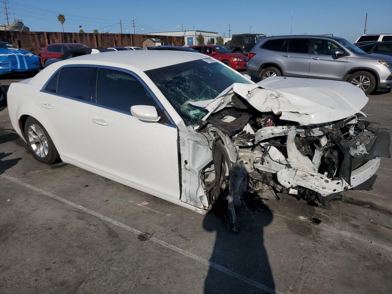 2021 Chrysler 300 - Image 4