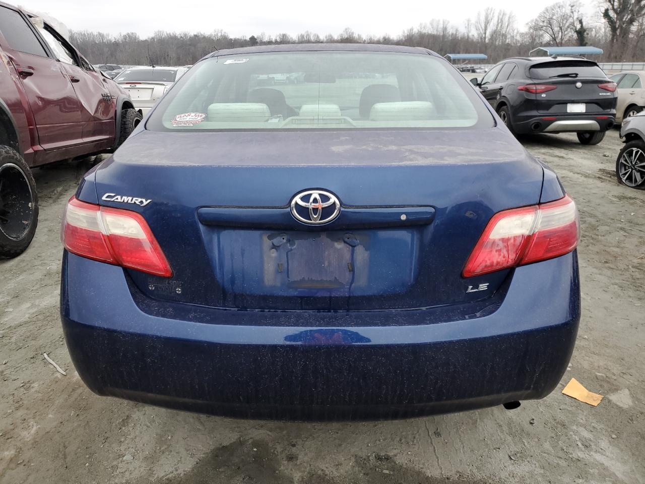 2009 Toyota Camry - Image 6