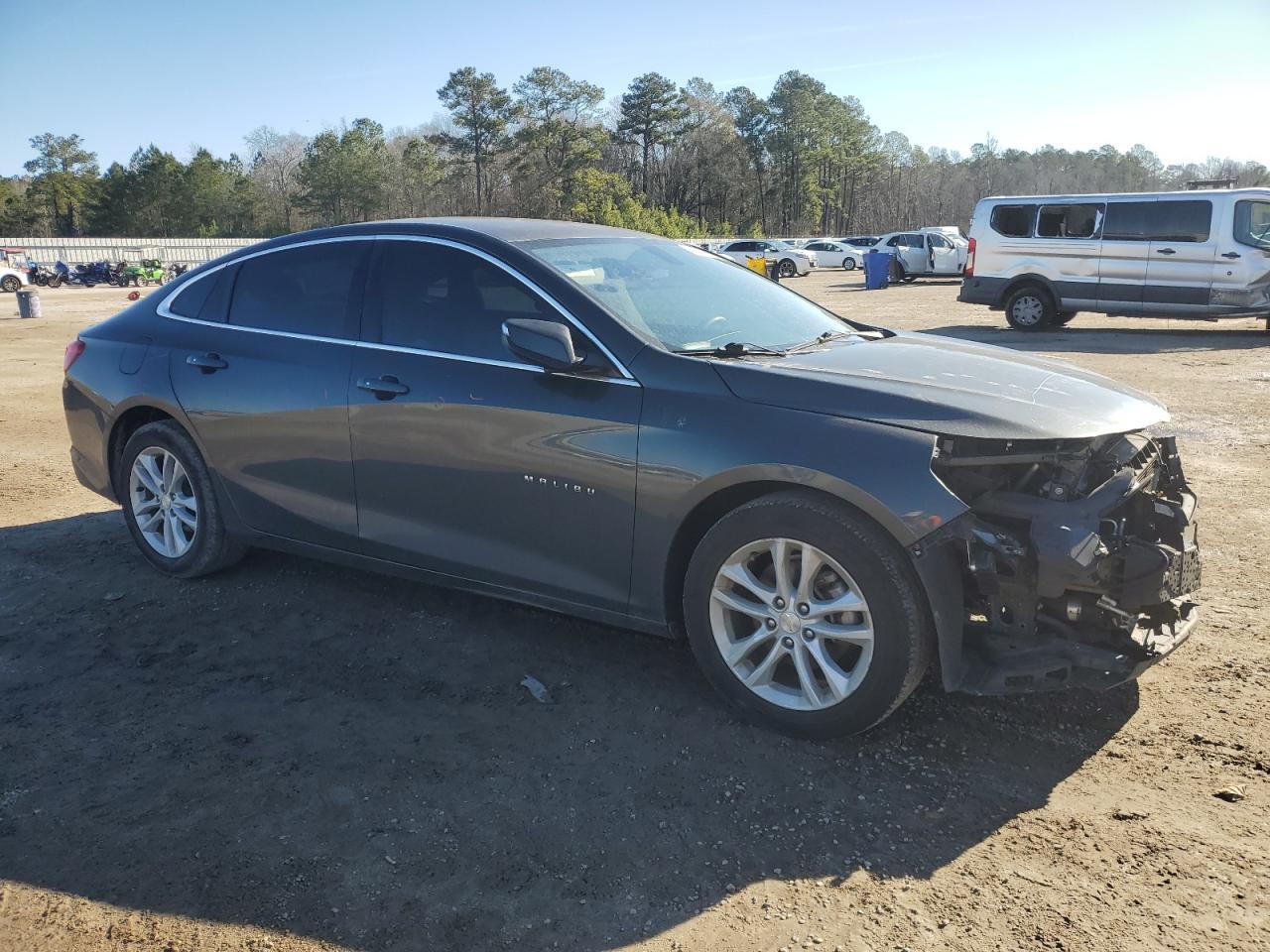 2018 Chevrolet Malibu - Image 4
