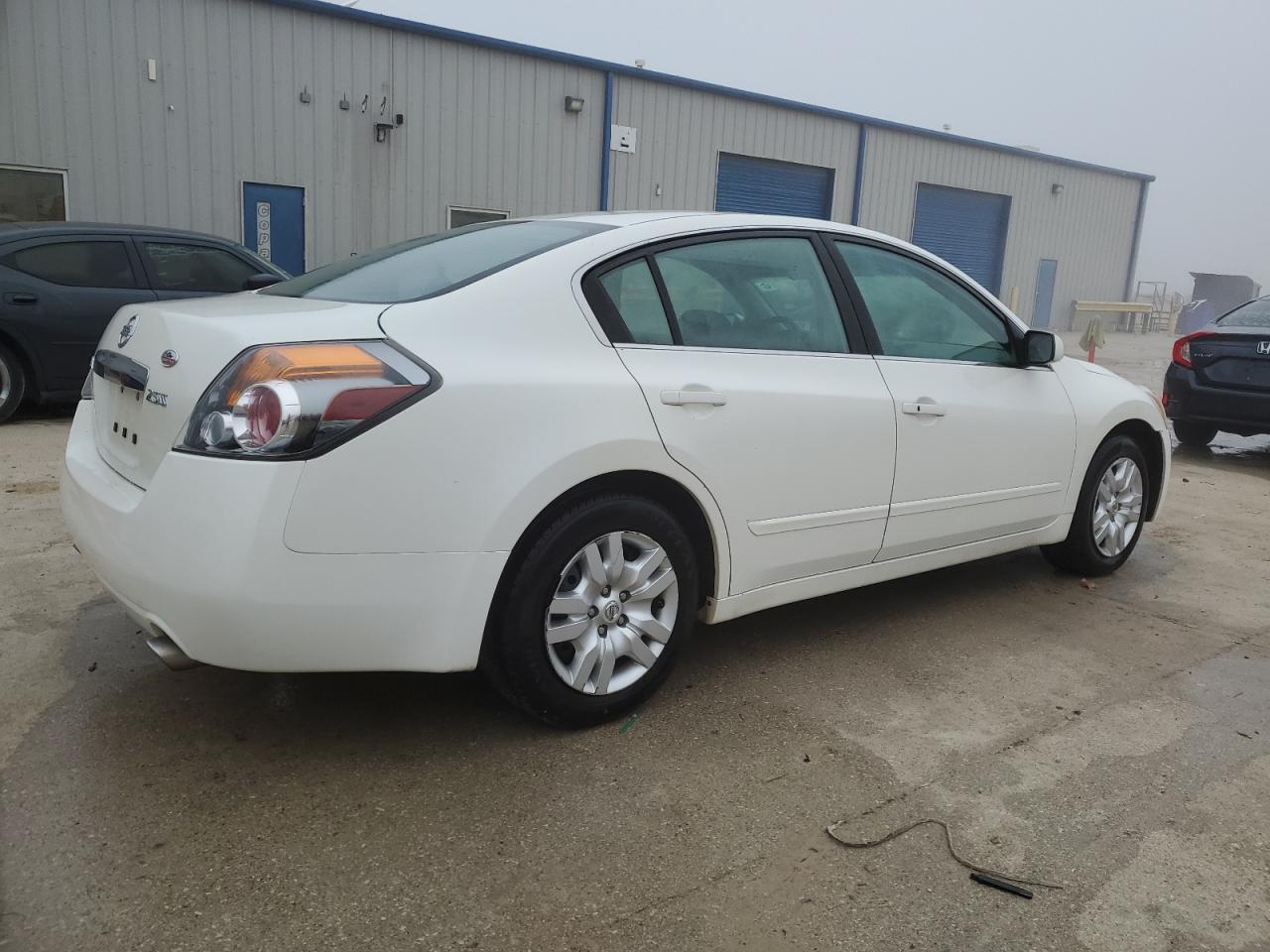 2012 Nissan Altima - Image 3