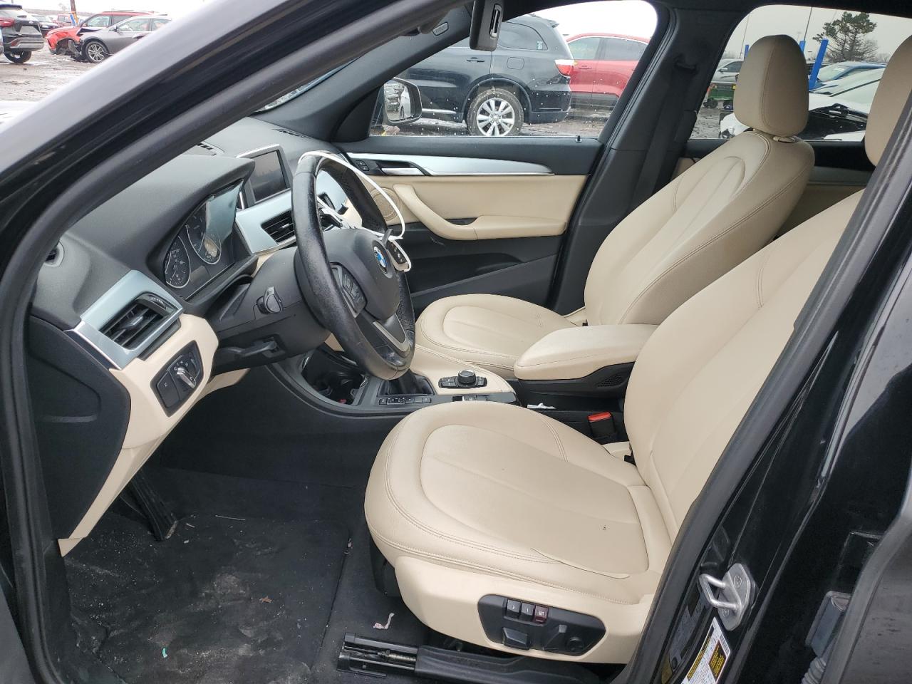 2017 BMW X1 - Image 7