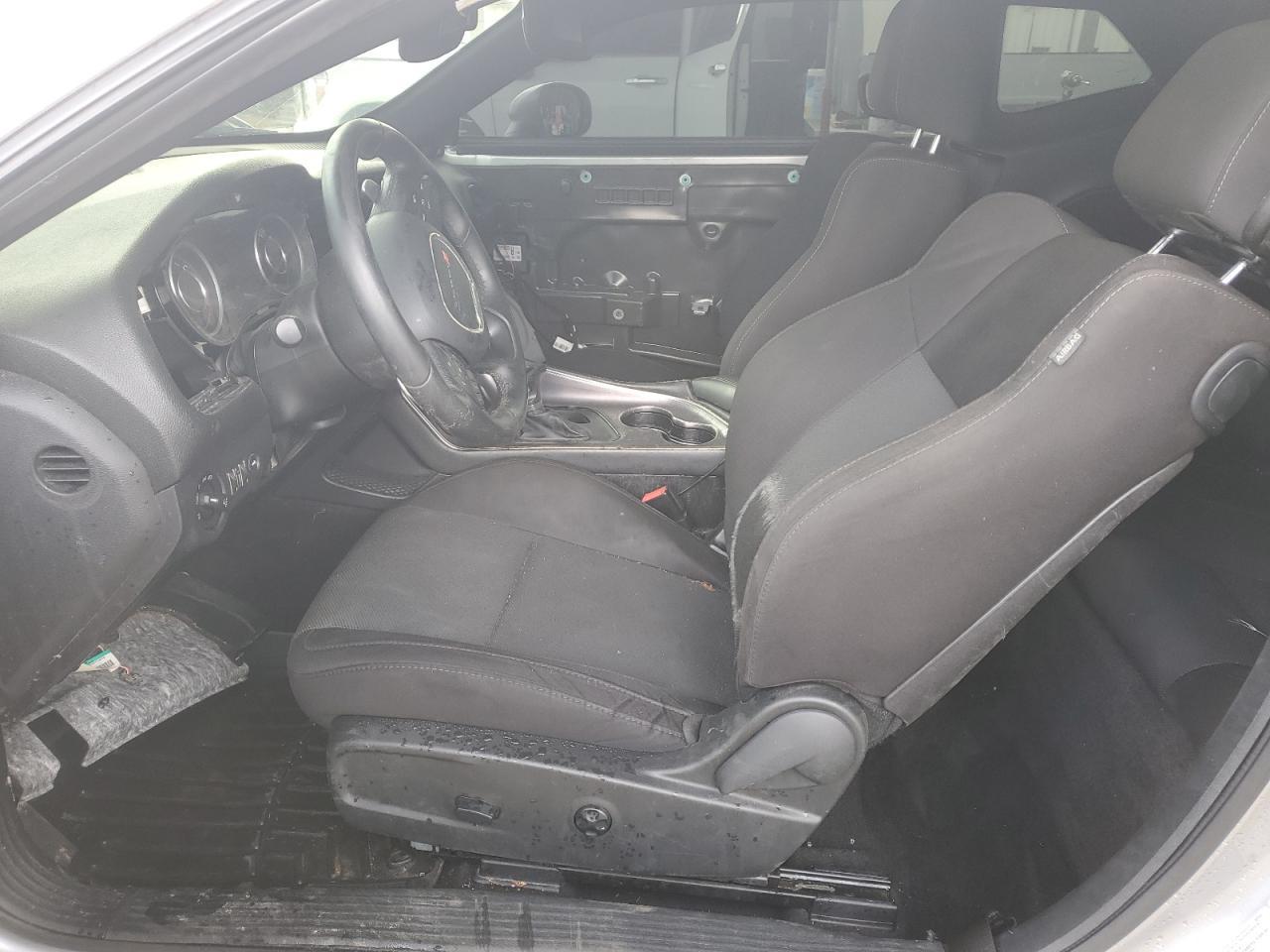 2015 Dodge Challenger - Image 7