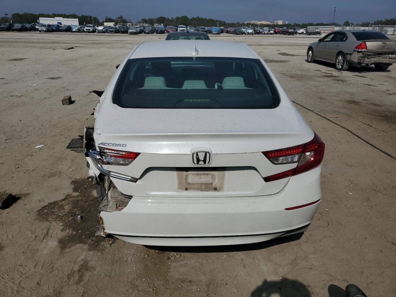 2018 Honda Accord - Image 6