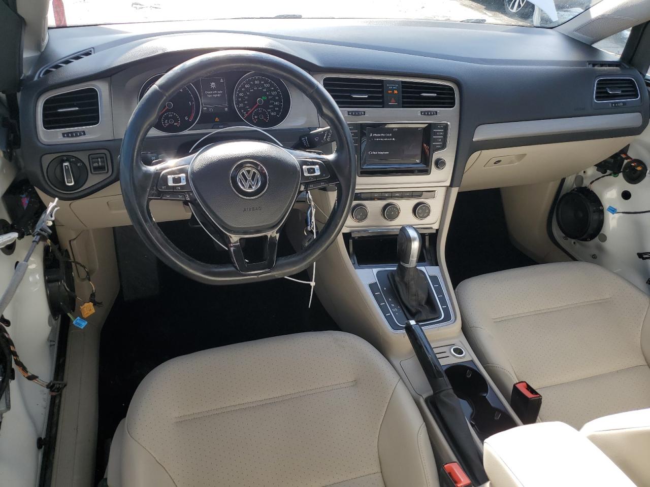 2015 Volkswagen Golf - Image 8