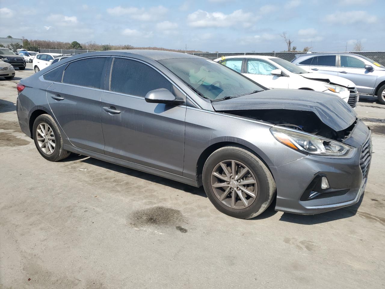 2018 Hyundai Sonata - Image 4