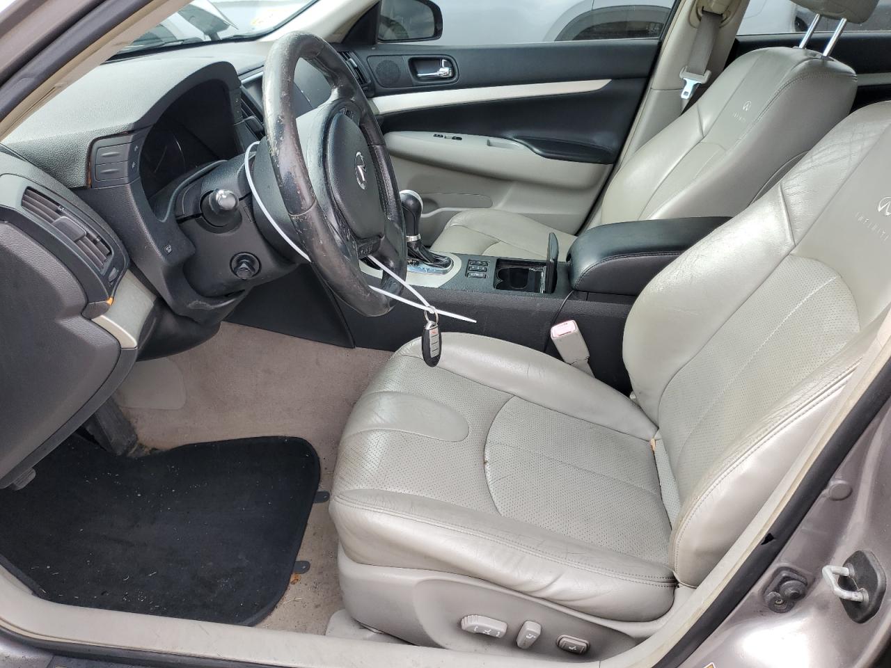2007 Infiniti G - Image 7