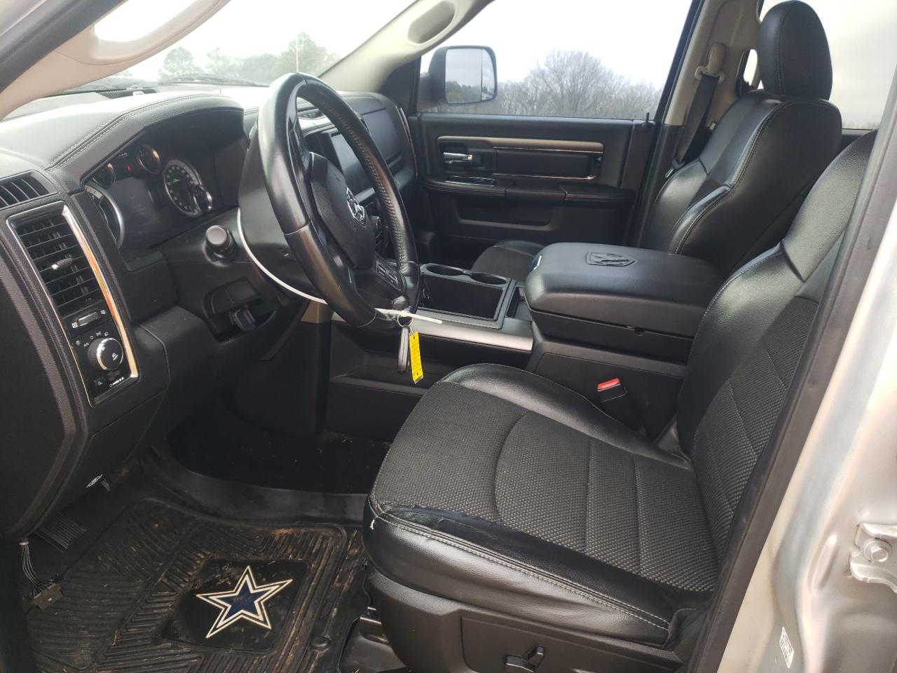 2013 RAM 1500 - Image 7