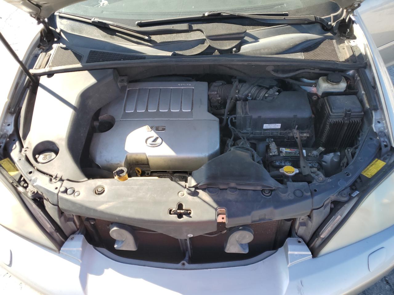 2009 Lexus RX - Image 13