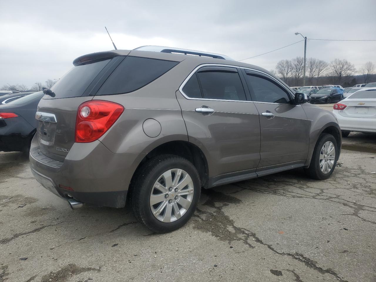 2011 Chevrolet Equinox - Image 3