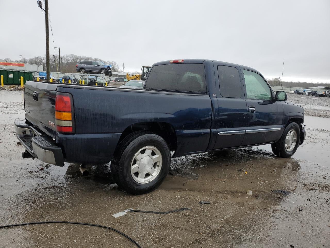 2007 GMC Sierra - Image 3