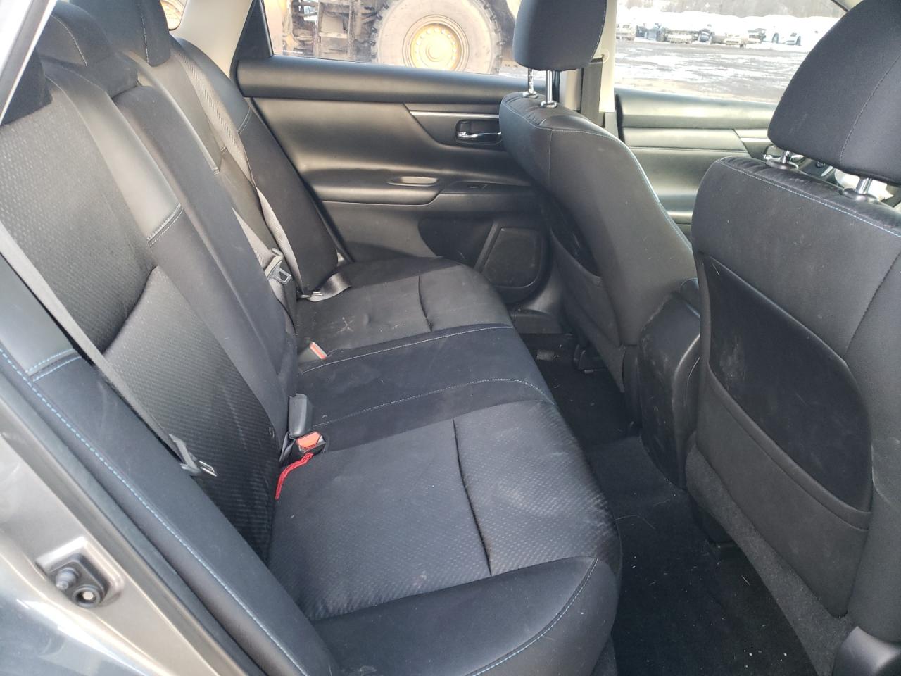 2016 Nissan Altima - Image 10