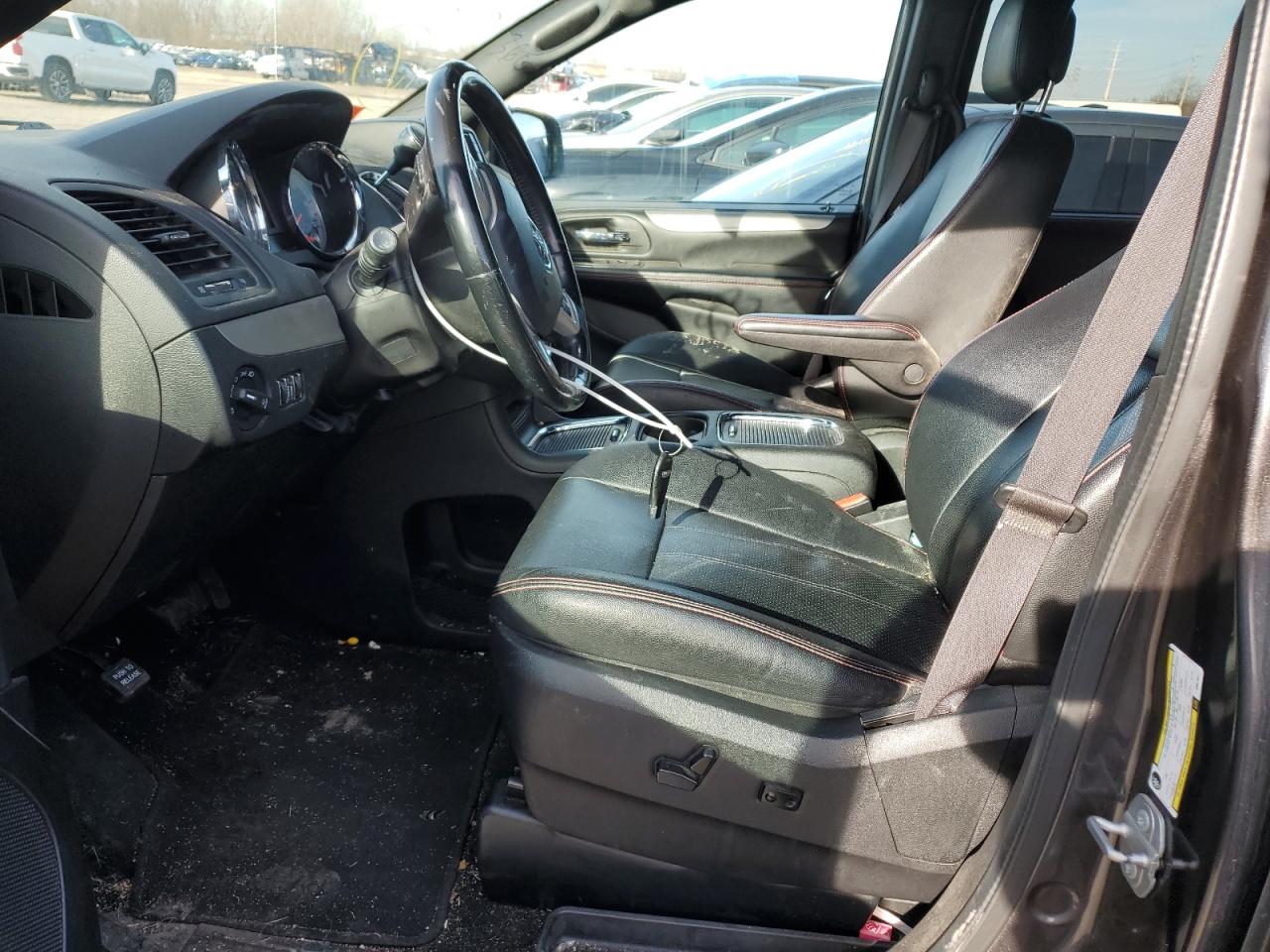 2019 Dodge Caravan - Image 7