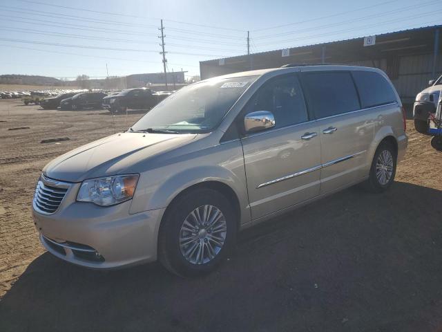 2015 Chrysler Town & Country Touring L