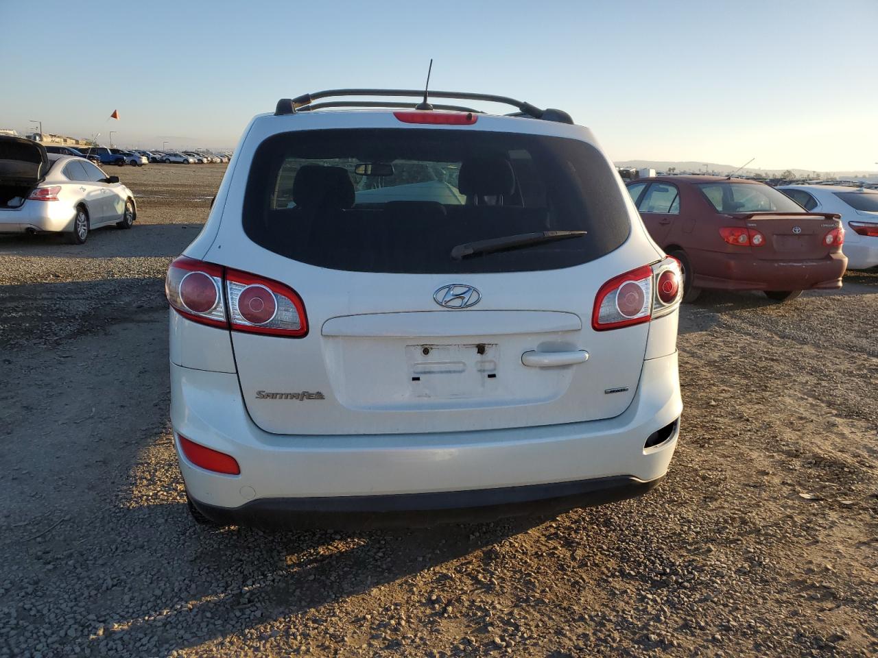 2012 Hyundai Santa Fe - Image 6