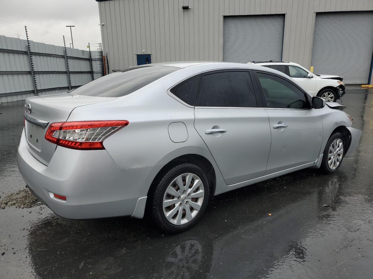 2015 Nissan Sentra - Image 3