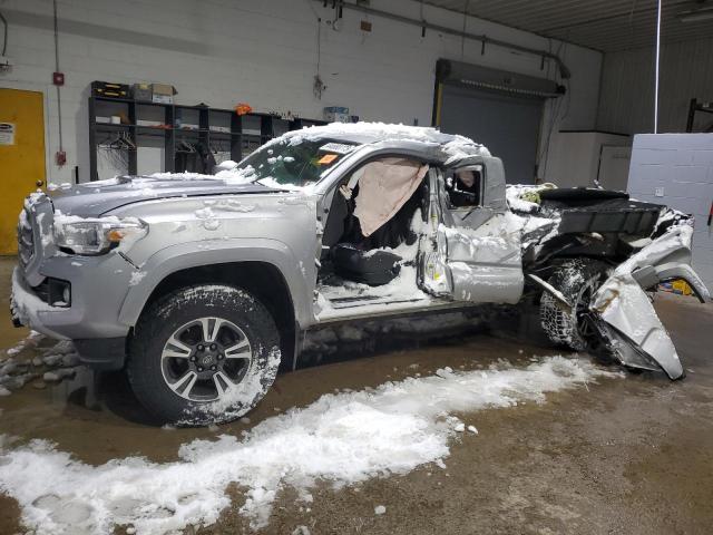  TOYOTA TACOMA 2016 Silver