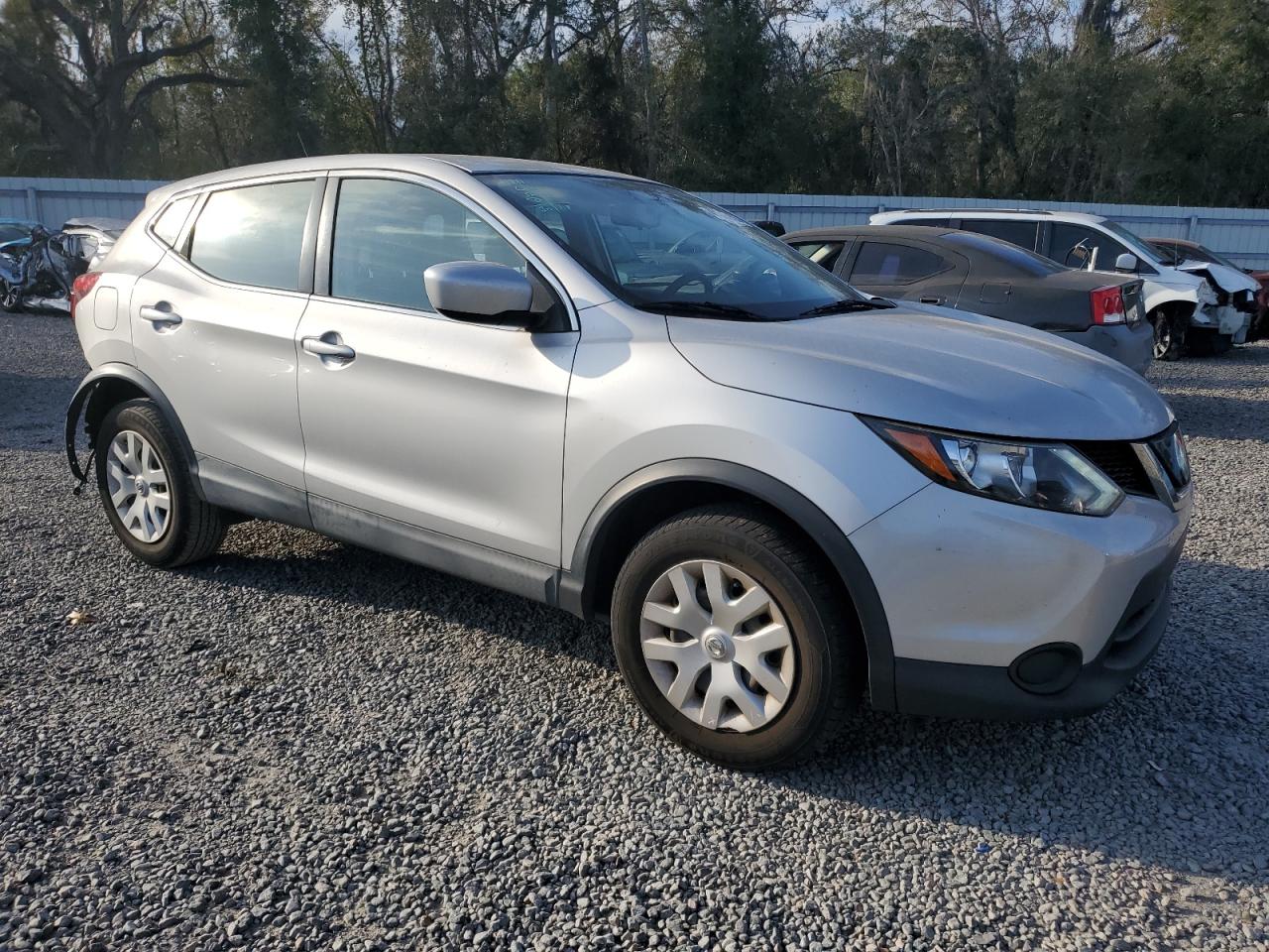 2019 Nissan Rogue - Image 4