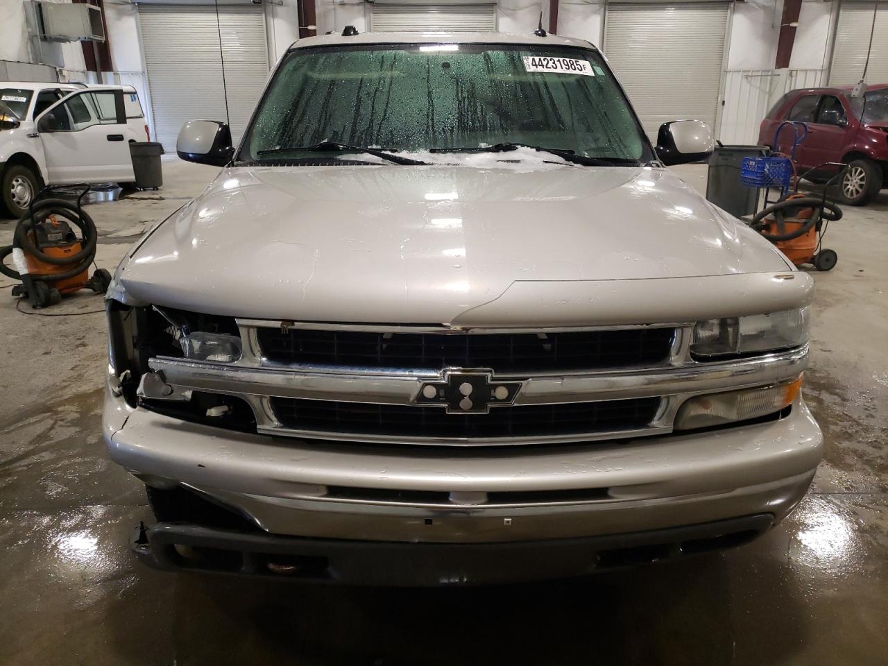 2004 Chevrolet Tahoe - Image 5