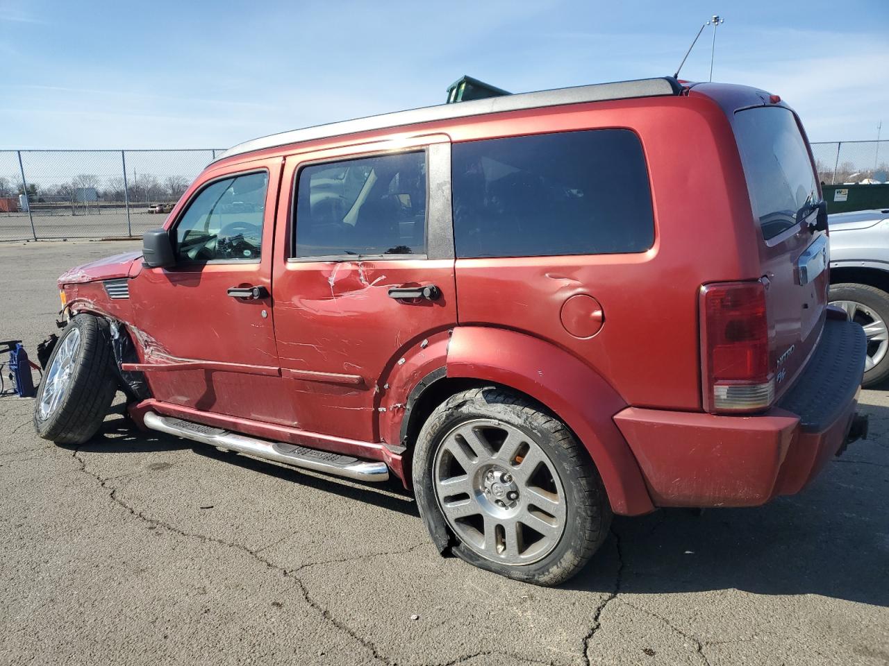2008 Dodge Nitro - Image 2