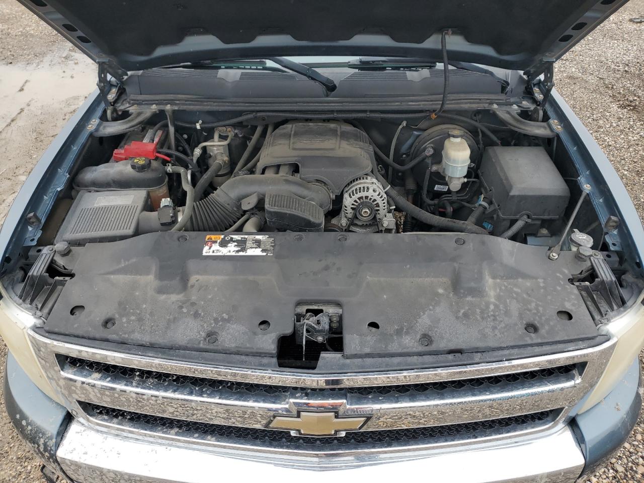 2011 Chevrolet Silverado - Image 11