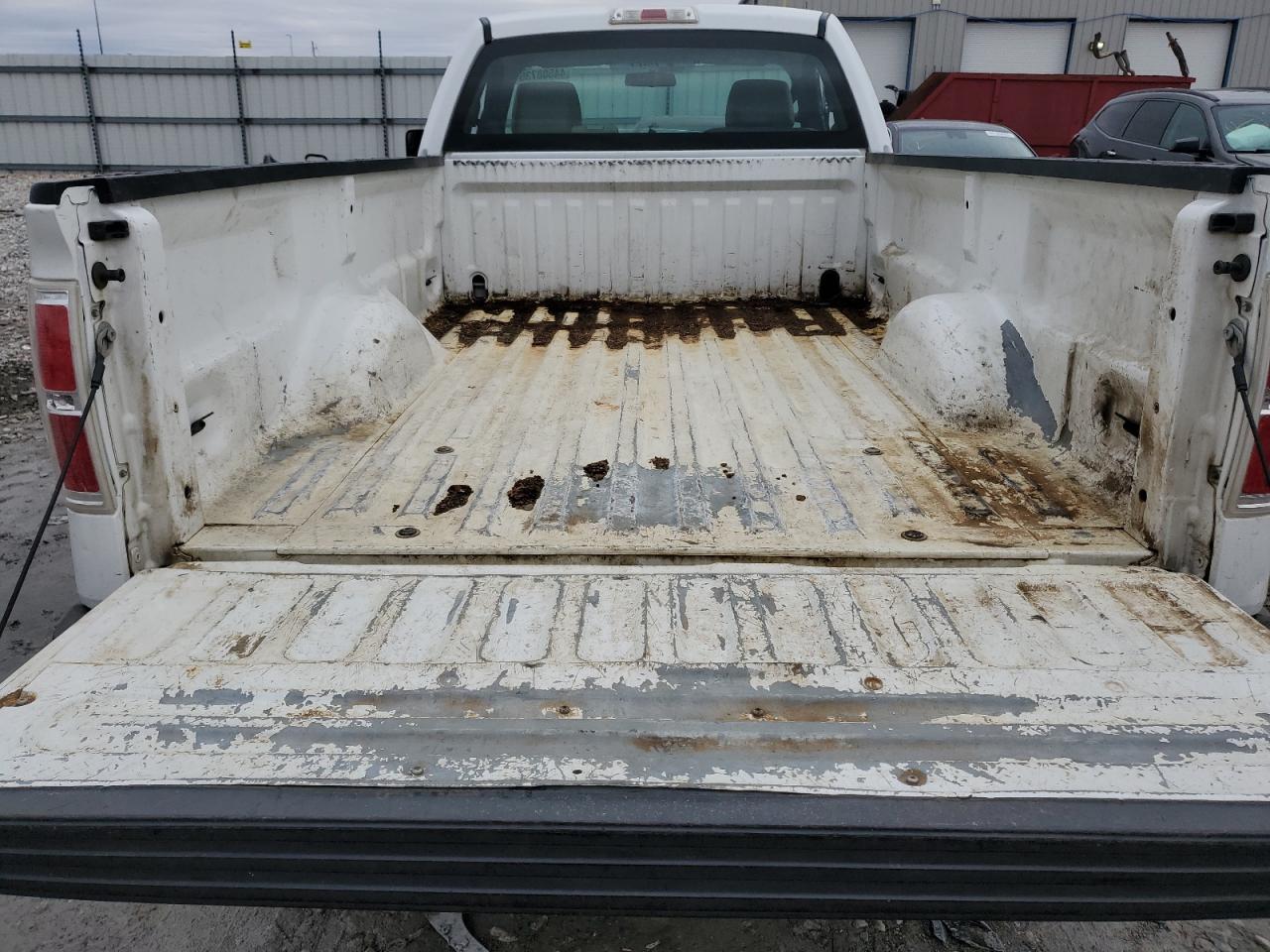 2010 Ford F-150 - Image 10