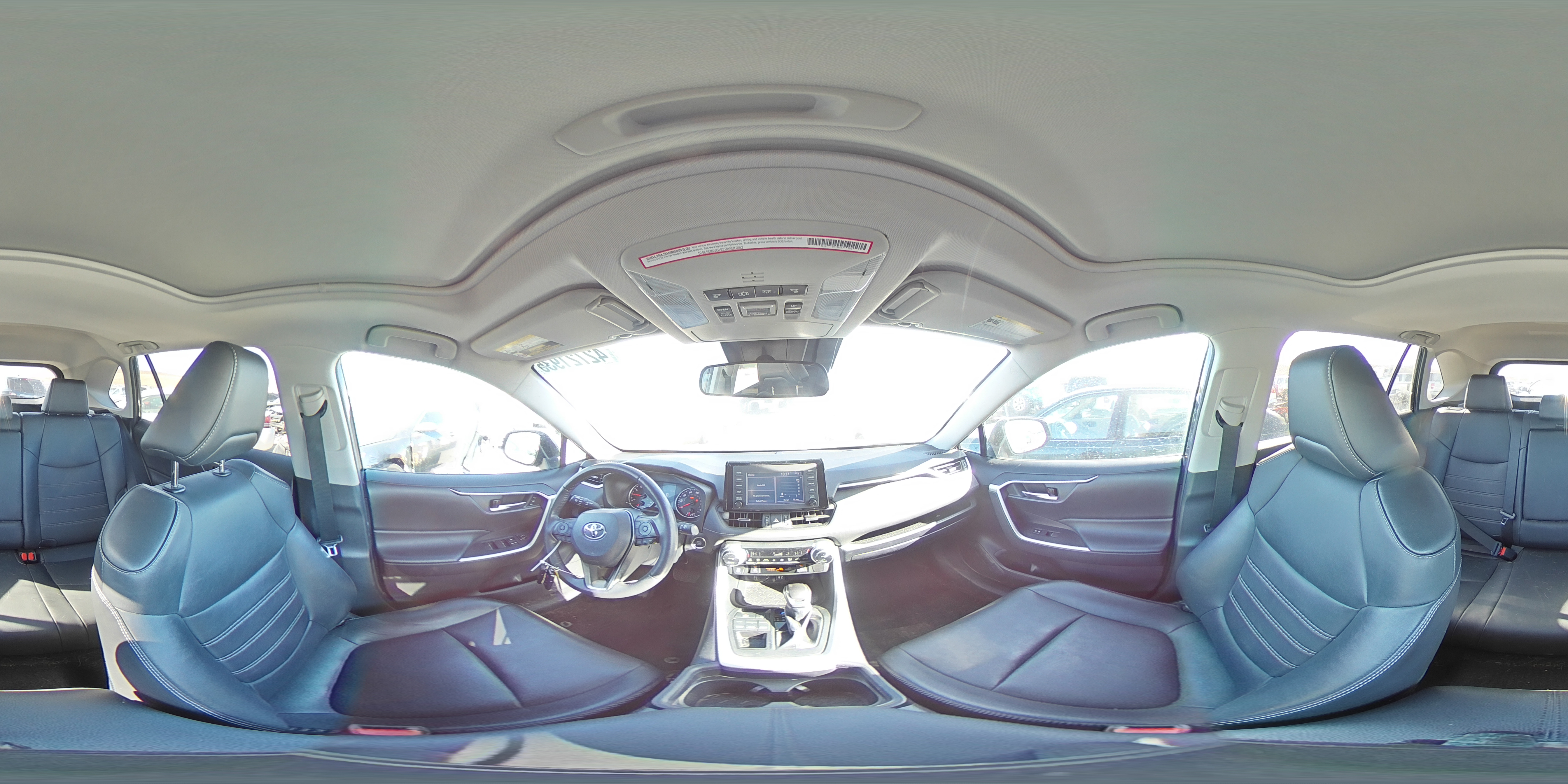 2019 Toyota RAV 4 - Image 14